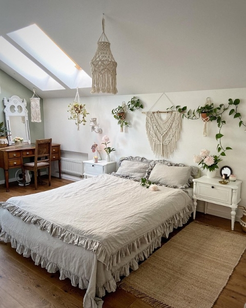 
                                7 красивых идей для интерьера вашей дачи                            