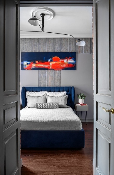 
                                Из бывшей коммуналки — в потрясающий исторический интерьер: квартира 66 кв. м в центре Санкт-Петербурга                            