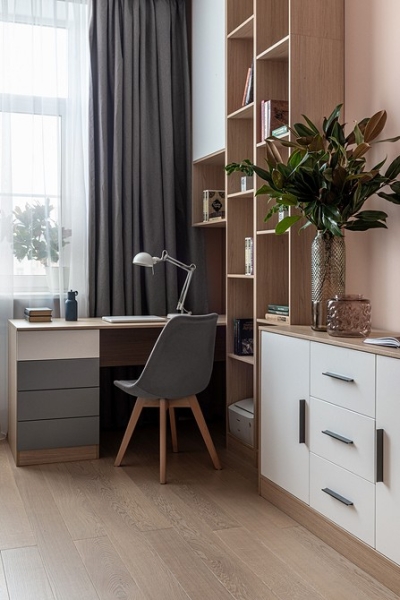 Как сделать в трешке три спальни и гостиную? Пример квартиры для семьи в доме 1957 года (фото до и после)