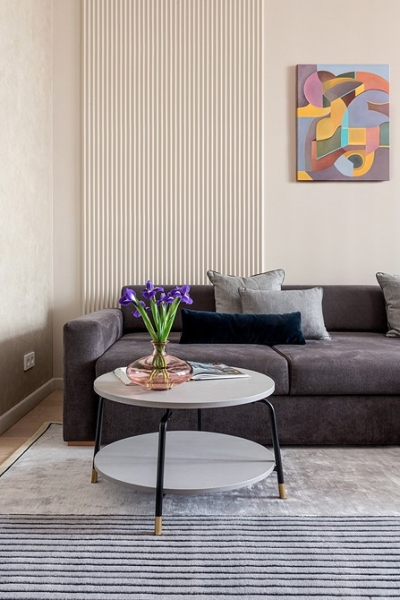 Как сделать в трешке три спальни и гостиную? Пример квартиры для семьи в доме 1957 года (фото до и после)