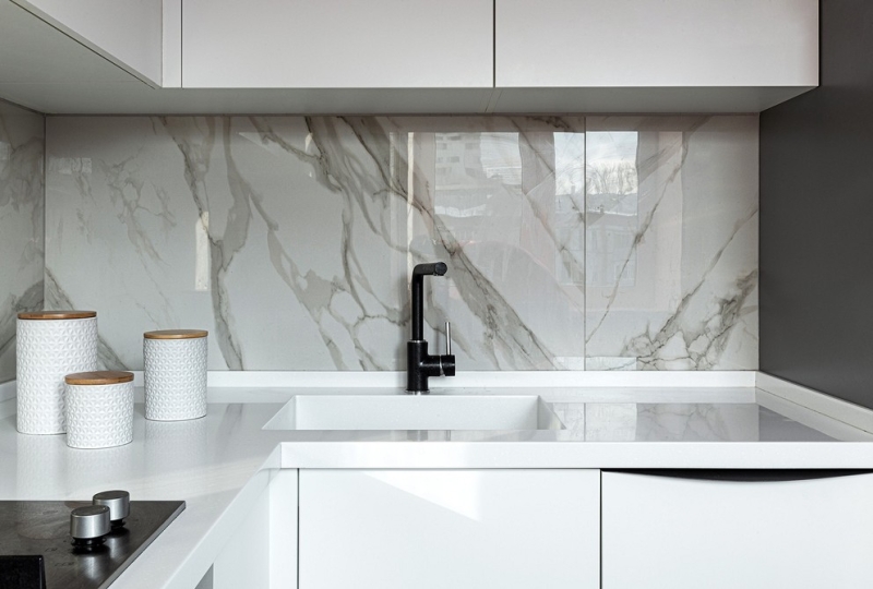 Как сделать в трешке три спальни и гостиную? Пример квартиры для семьи в доме 1957 года (фото до и после)