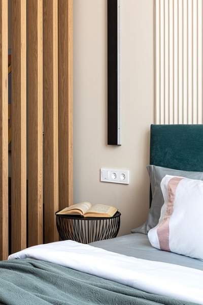 Как сделать в трешке три спальни и гостиную? Пример квартиры для семьи в доме 1957 года (фото до и после)