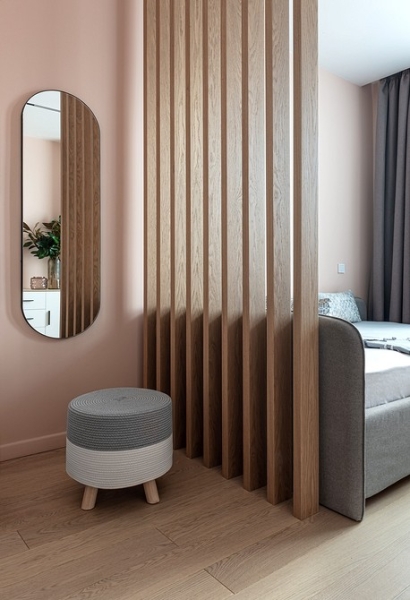 Как сделать в трешке три спальни и гостиную? Пример квартиры для семьи в доме 1957 года (фото до и после)