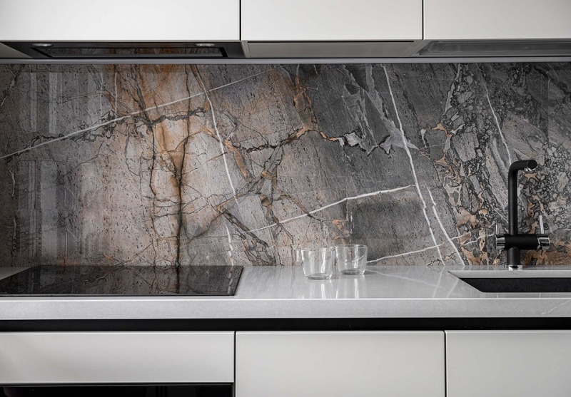 Как в однокомнатной квартире 36 кв. м выделить спальню, кухню-гостиную и гардеробную? Реальный пример интерьера