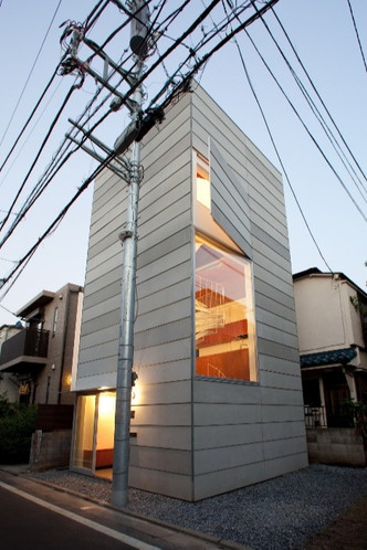 Как выглядит квартира площадью всего 5 м² — и такое возможно!