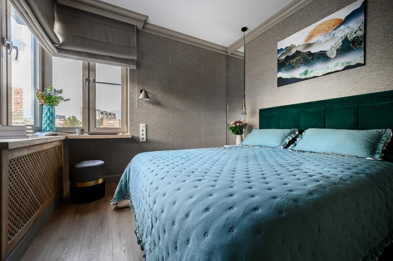 Кухня в коридоре и три отдельные спальни: семейная квартира 80 кв. м с перепланировкой от дизайнера