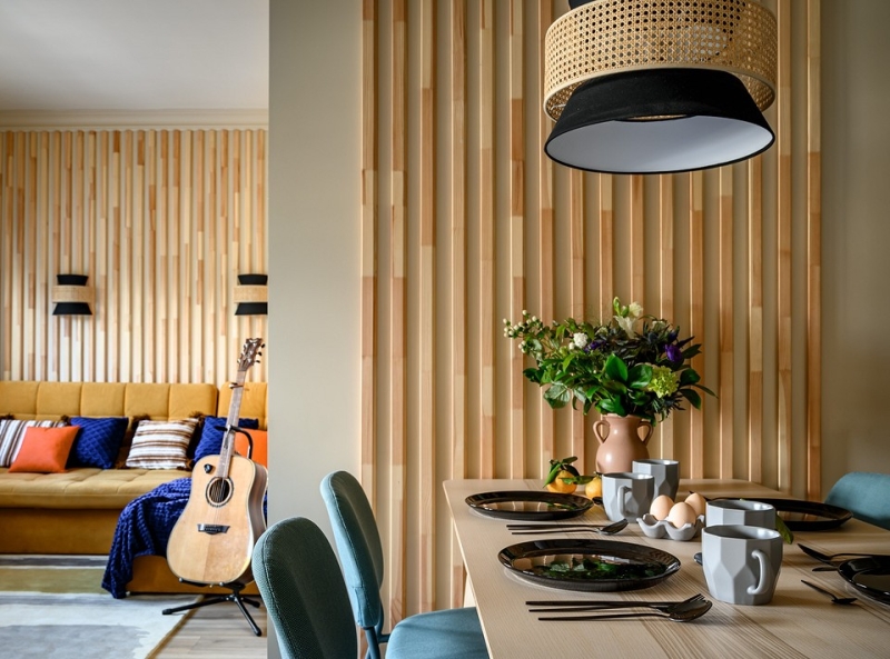 Кухня в коридоре и три отдельные спальни: семейная квартира 80 кв. м с перепланировкой от дизайнера