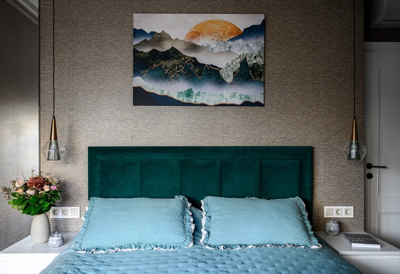 Кухня в коридоре и три отдельные спальни: семейная квартира 80 кв. м с перепланировкой от дизайнера