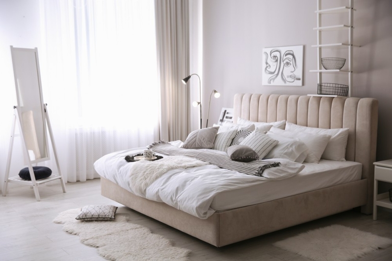 Лампы в спальню: актуальные модели, тренды, советы по выбору и 56 фото