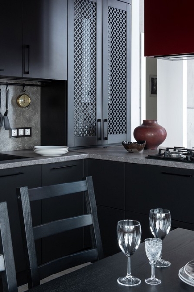 Необычная планировка и эффектный интерьер: уединенный загородный дом у поймы реки Дон