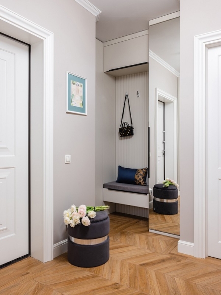 Современная классика в московской новостройке: квартира 58 кв. м для мужчины