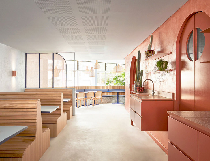 5 кафе в духе фильмов Уэса Андресона