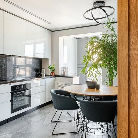 6 потрясающих кухонь с глянцевыми фасадами