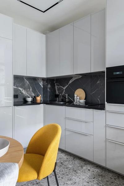 6 потрясающих кухонь с глянцевыми фасадами