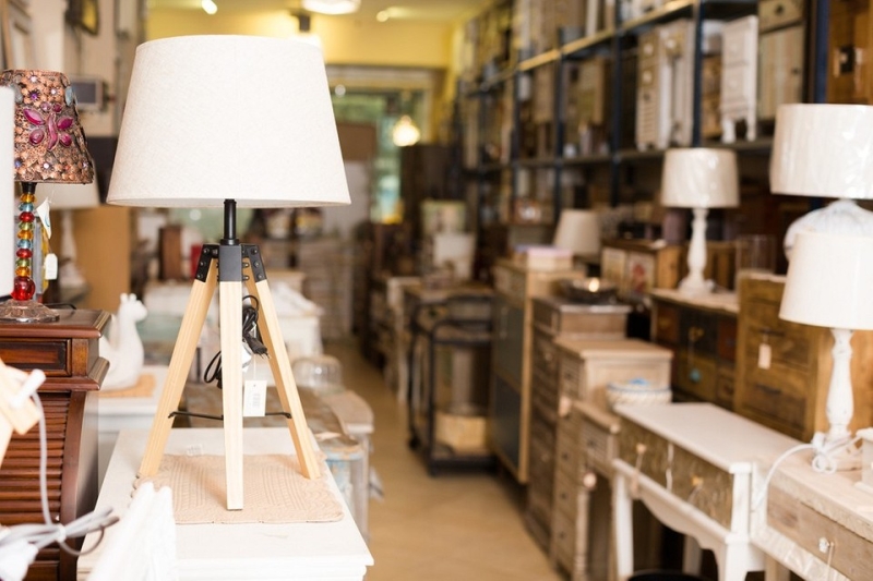 6 предметов мебели и декора, которые нельзя покупать в секонд-хэнде