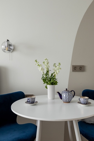 До и после: как дизайнер обновила маленькую студию от застройщика всего за 45 дней