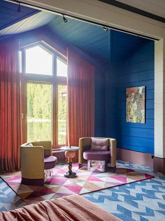 Дом из бруса с ярким декором под Нижним Новгородом