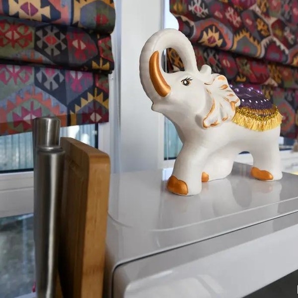 Дома-слоны: как выглядят самые необычные дома Подмосковья снаружи и внутри