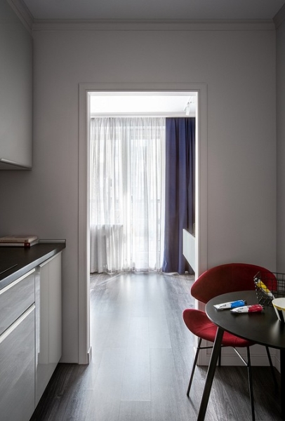 
                                Как из студии 26 кв.м сделать полноценную однушку и уместить все? Пример от дизайнера                            