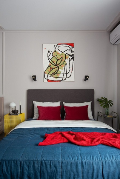 
                                Как из студии 26 кв.м сделать полноценную однушку и уместить все? Пример от дизайнера                            