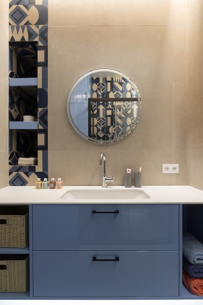 
                                Красиво и удобно: квартира с двумя гостиными для молодой пары                            