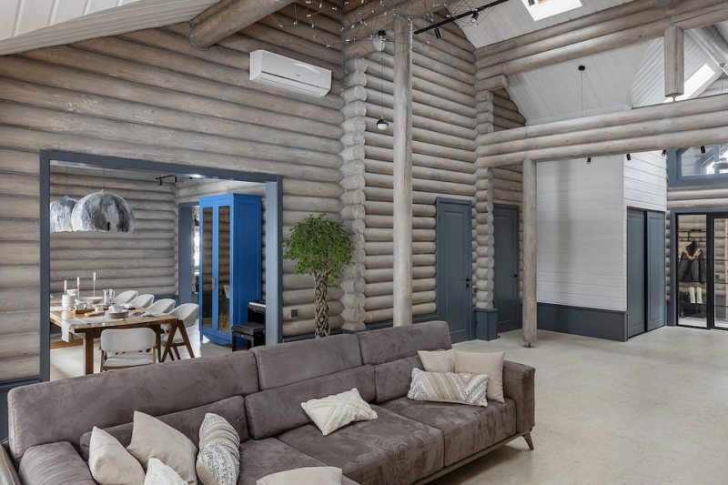 От сауны до личного кинотеатра: как выглядит идеальный загородный дом для семьи