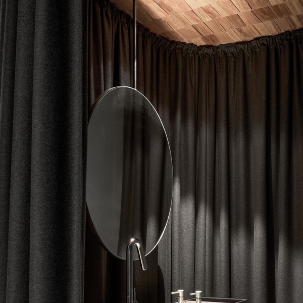 Сосны и камень: Matsu izakaya & Roku bar в Калининграде