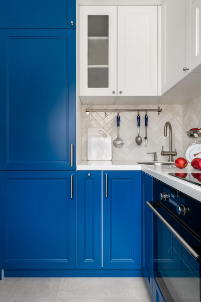 Угловой кухонный гарнитур для кухни: 5 вариантов планировки и примеры проектов (105 фото)