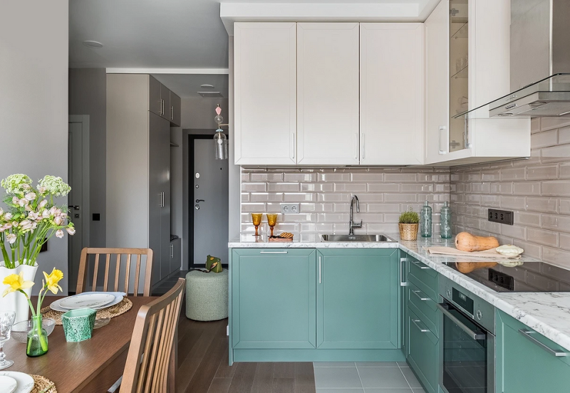 Угловой кухонный гарнитур для кухни: 5 вариантов планировки и примеры проектов (105 фото)