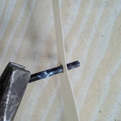 Мастер-класс от нашего читателя по подвязыванию огурцов в теплице