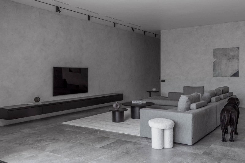 
                                Чистый минимализм: загородный дом в Ростове-на-Дону для семьи с ребенком                            