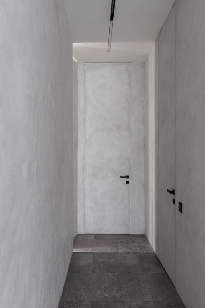 
                                Чистый минимализм: загородный дом в Ростове-на-Дону для семьи с ребенком                            