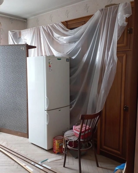 Что делать со старой мебельной стенкой? 7 крутых примеров (фото до и после)