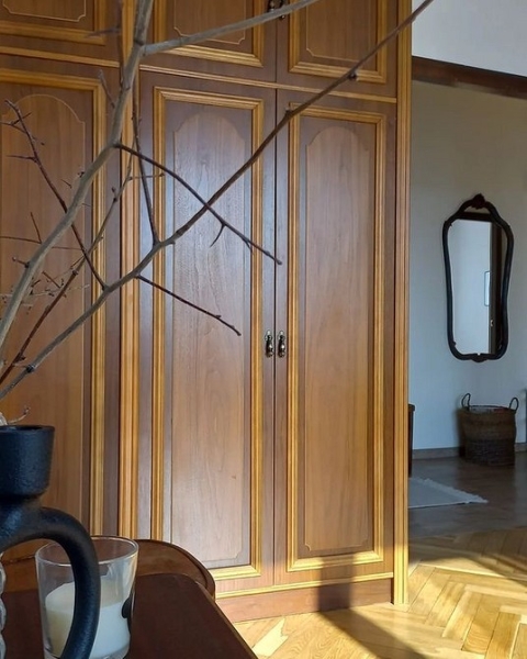 Что делать со старой мебельной стенкой? 7 крутых примеров (фото до и после)