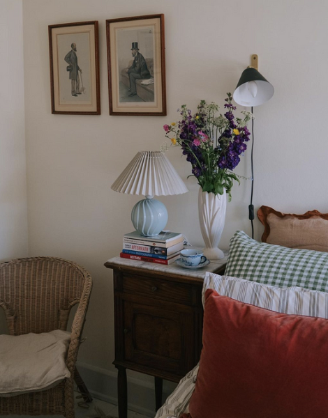 По сезону: 7 классных интерьеров с летним декором