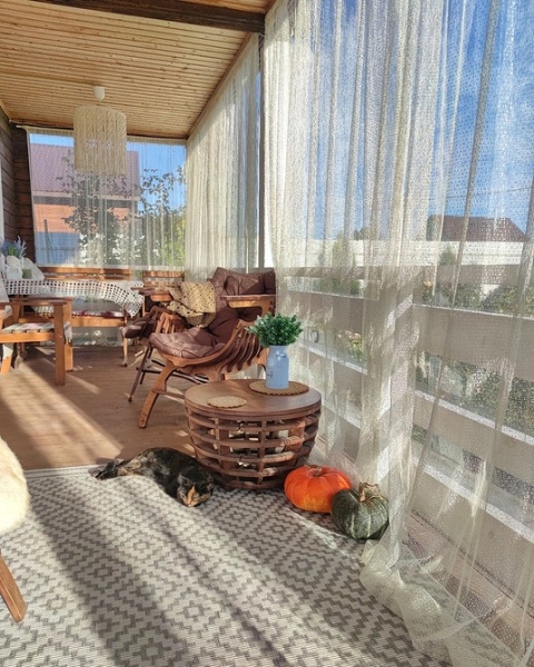 Словно на курорте: 6 красивых террас и веранд в России (55 фото!)