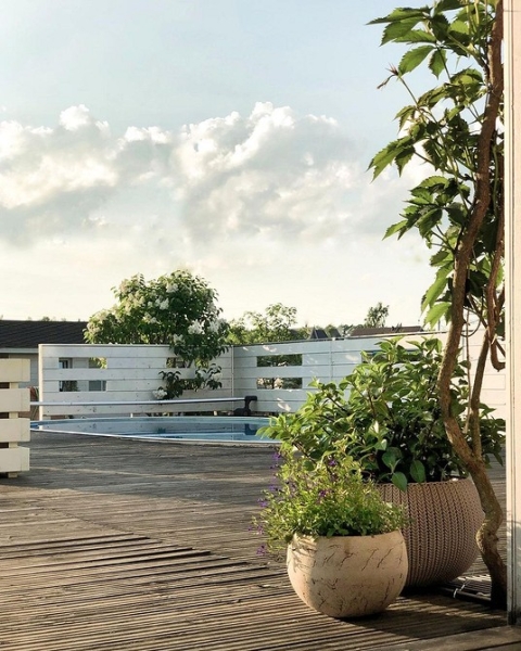 Словно на курорте: 6 красивых террас и веранд в России (55 фото!)