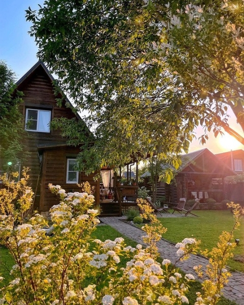 Словно на курорте: 6 красивых террас и веранд в России (55 фото!)