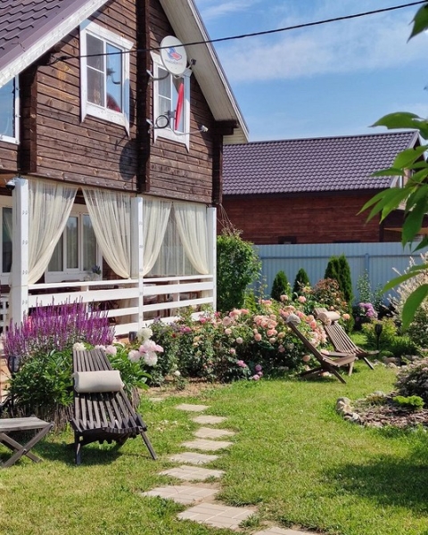 Словно на курорте: 6 красивых террас и веранд в России (55 фото!)