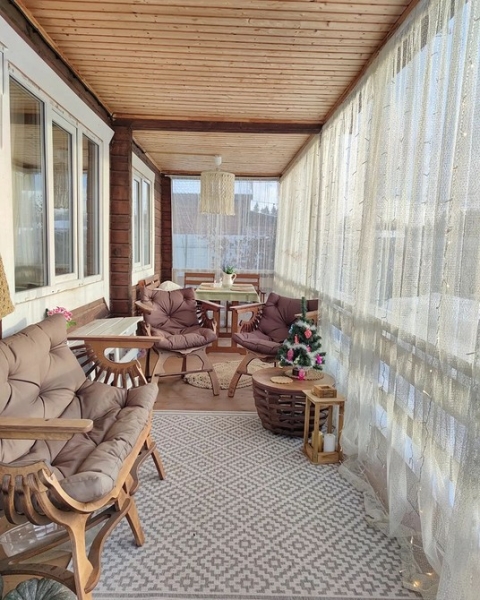 Словно на курорте: 6 красивых террас и веранд в России (55 фото!)