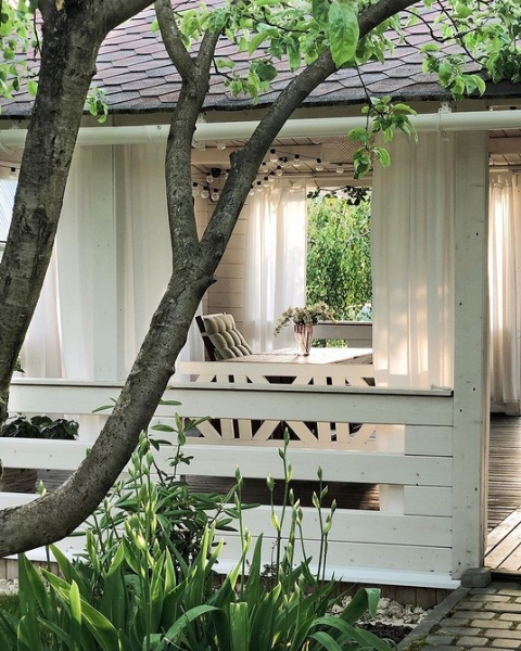 Словно на курорте: 6 красивых террас и веранд в России (55 фото!)