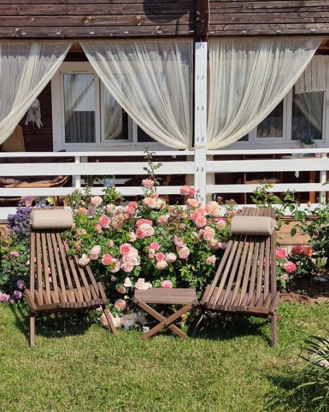 Словно на курорте: 6 красивых террас и веранд в России (55 фото!)