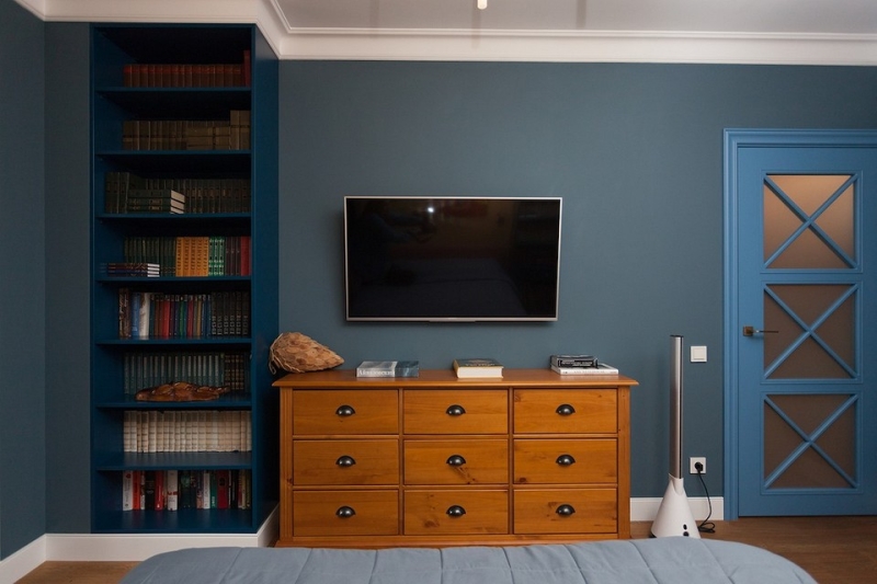 
                                До и после: как дизайнер переделала двушку в типовой панельке для семьи с детьми                             