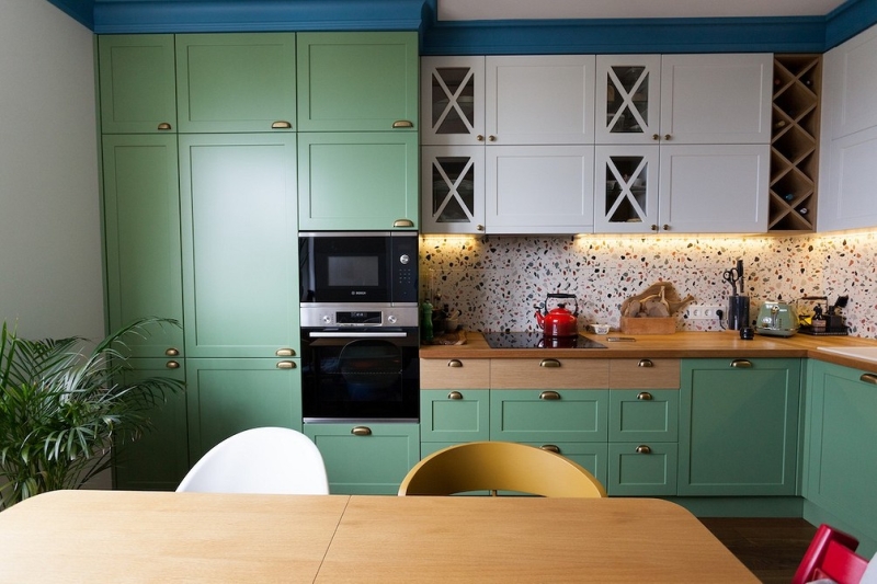 
                                До и после: как дизайнер переделала двушку в типовой панельке для семьи с детьми                             