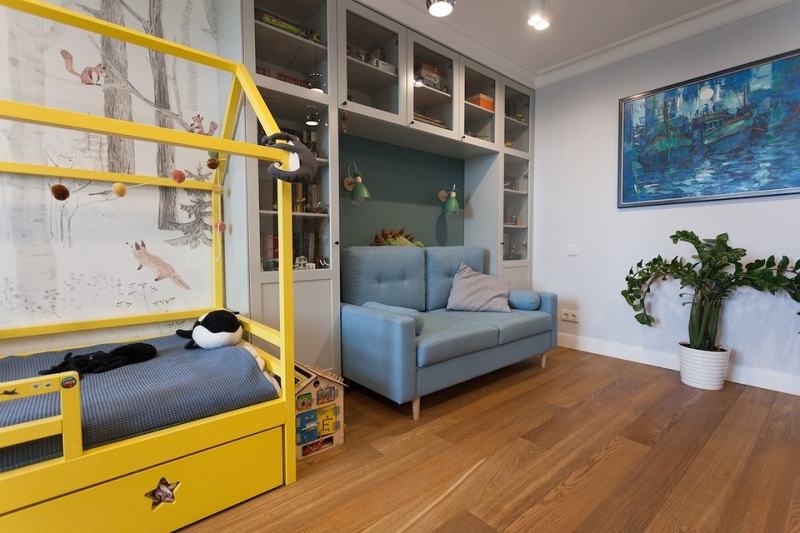 
                                До и после: как дизайнер переделала двушку в типовой панельке для семьи с детьми                             