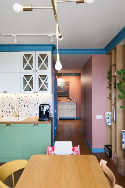 
                                До и после: как дизайнер переделала двушку в типовой панельке для семьи с детьми                             