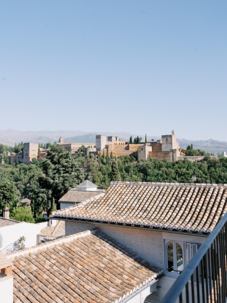 Дом модельера в Гранаде с античными руинами в подвале