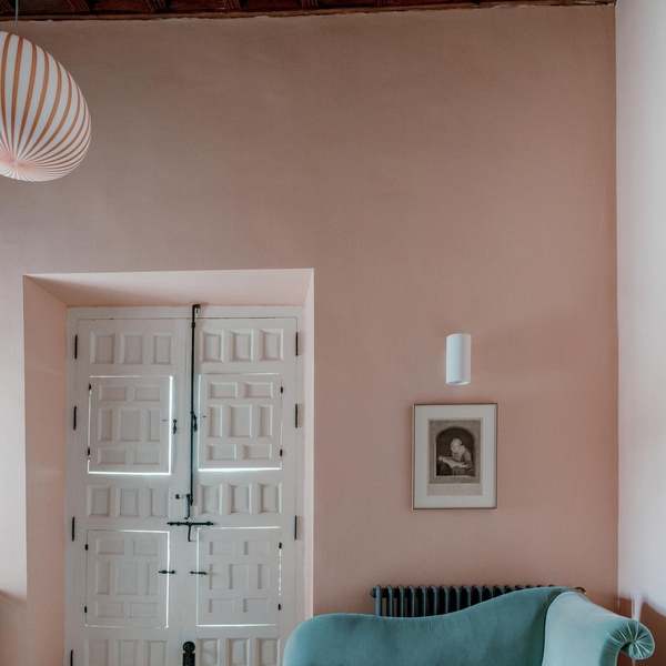 Дом модельера в Гранаде с античными руинами в подвале