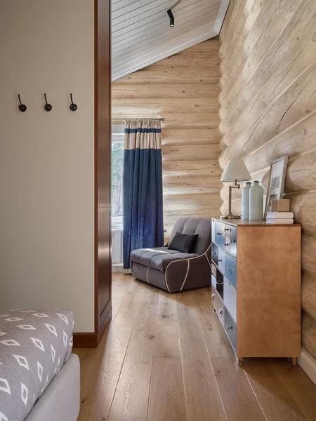 
                                Дом с мансардой: плюсы и минусы, важные нюансы, 5 готовых проектов профи, 108 фото                            