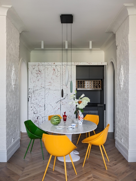 Эклектичная квартира 81 м² в доме 1950-х годов